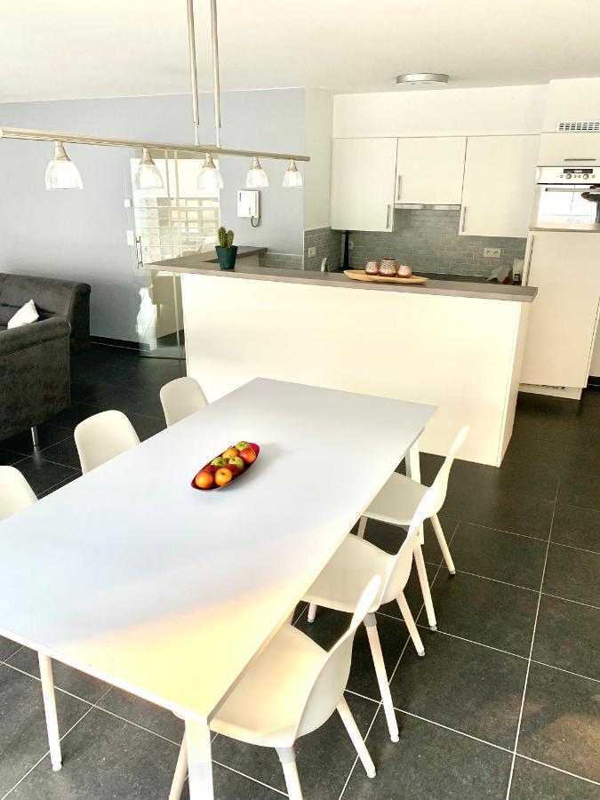 Vakantieappartement Emiel Centrum Oostende Met Garage Eksteriør billede